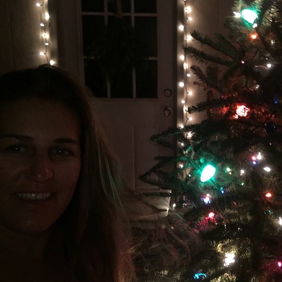 Meet your Posher, Meredith - Picture 1 of 1